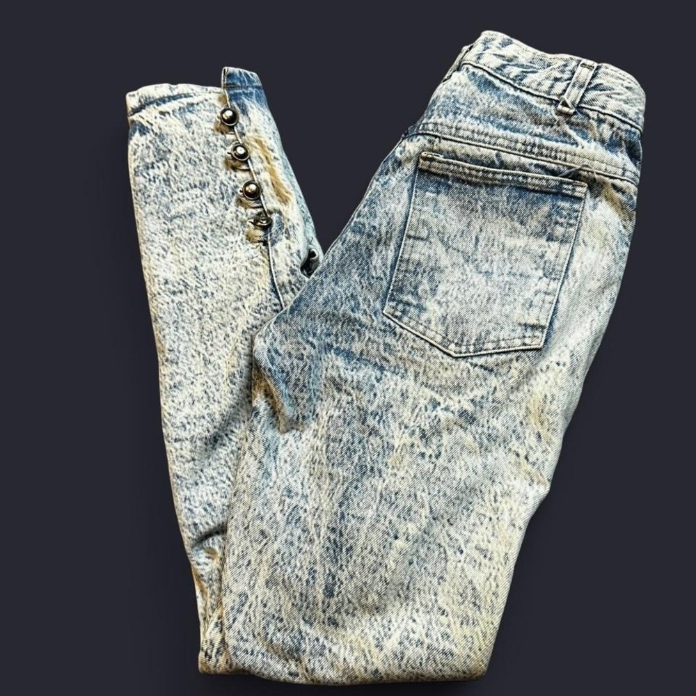 Vintage acid wash St. Tropez‎ 80s jeans with button details size 5 26x28.5